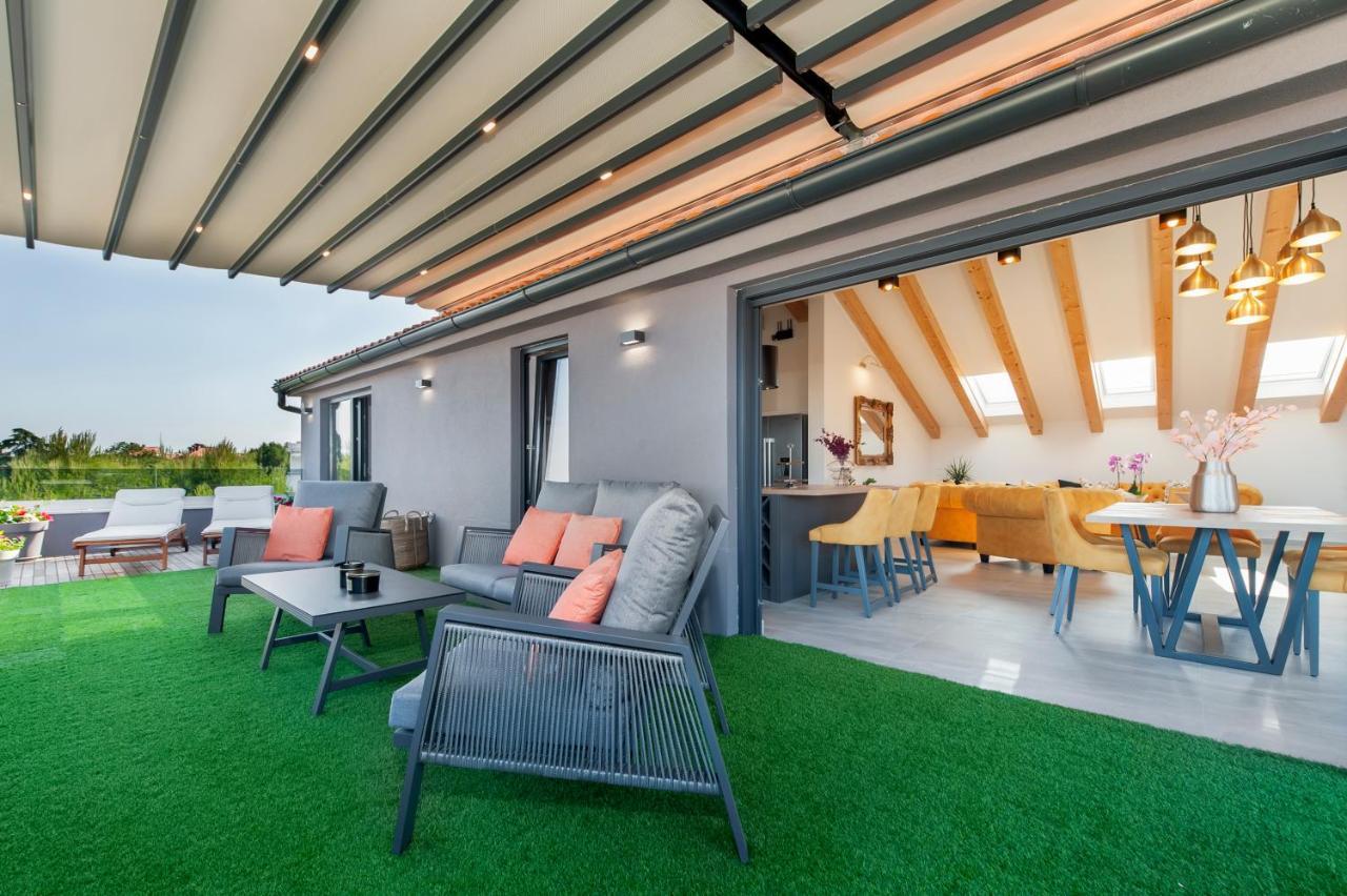 Boutique Residence Arion ロヴィニ エクステリア 写真